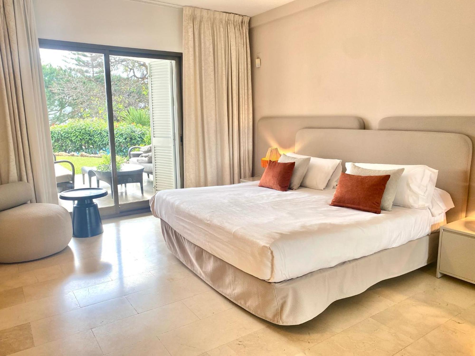 Coral Marbella